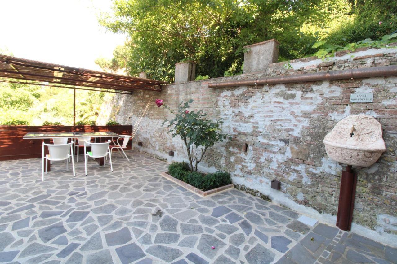 The House Of The Film Apartamento Siena Exterior foto