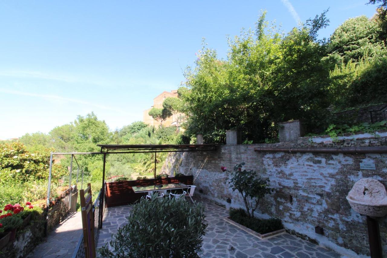 The House Of The Film Apartamento Siena Exterior foto
