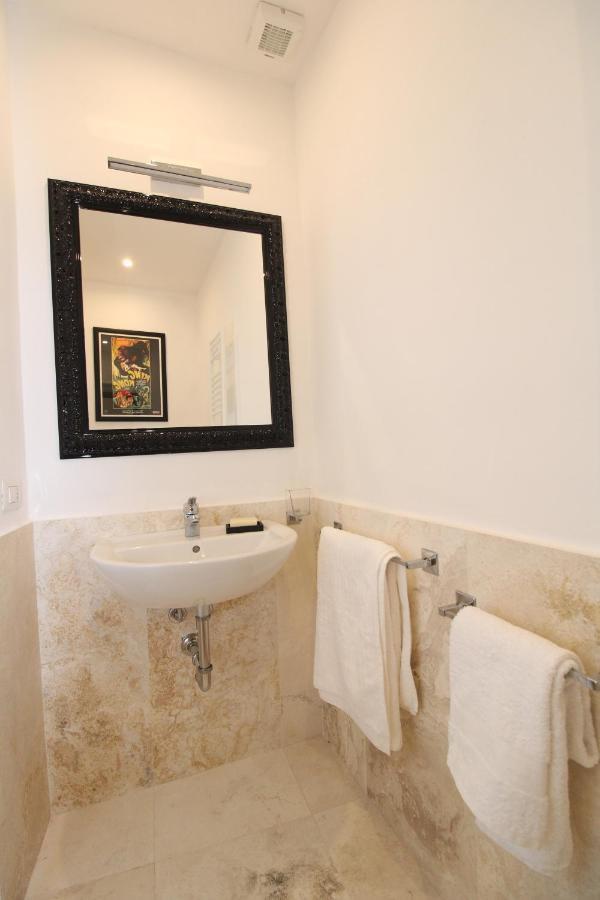 The House Of The Film Apartamento Siena Exterior foto